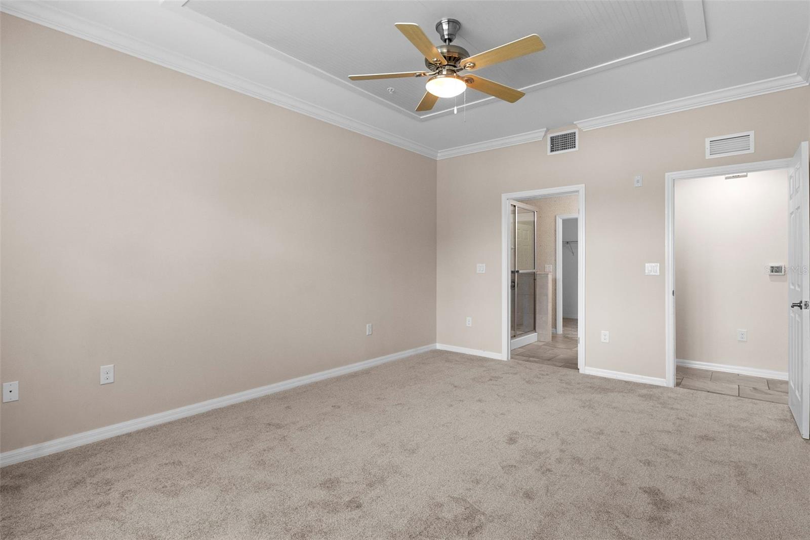 89 NAVIGATION CIR — photo 16