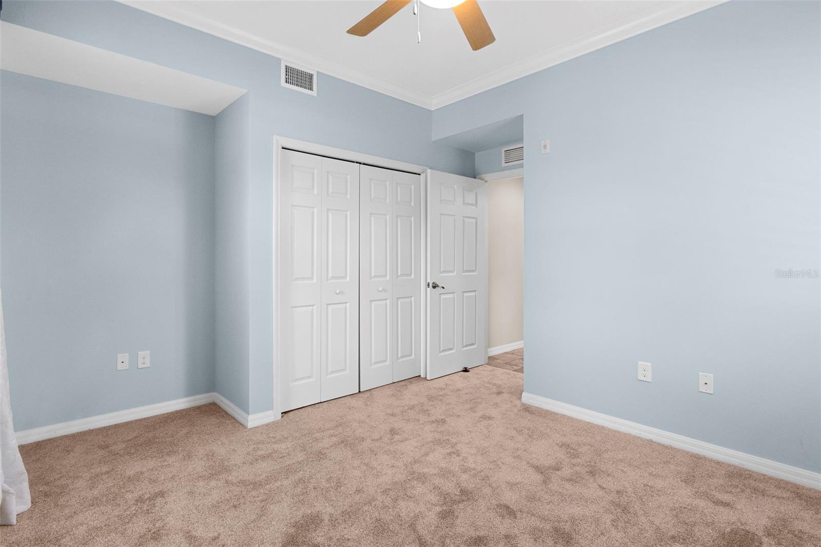 89 NAVIGATION CIR — photo 10