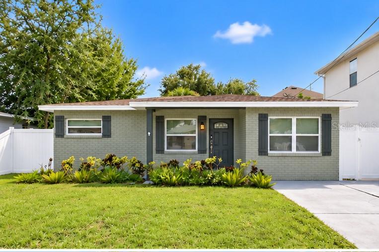 3926 W CASS ST — photo 36