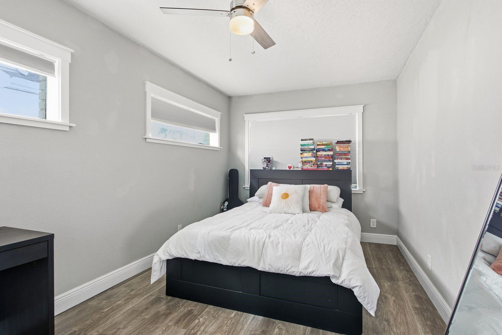 3926 W CASS ST — photo 9