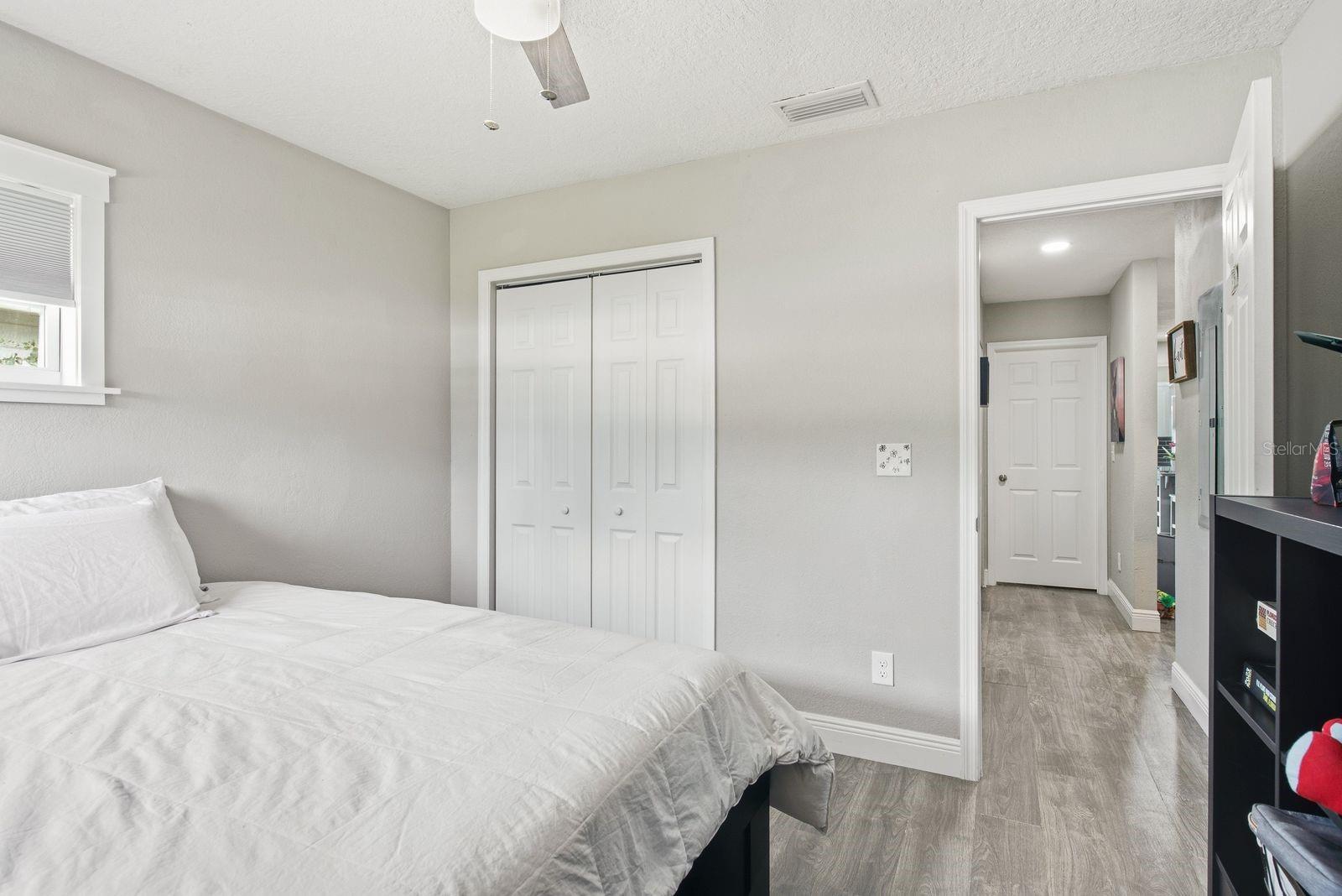 3926 W CASS ST — photo 25