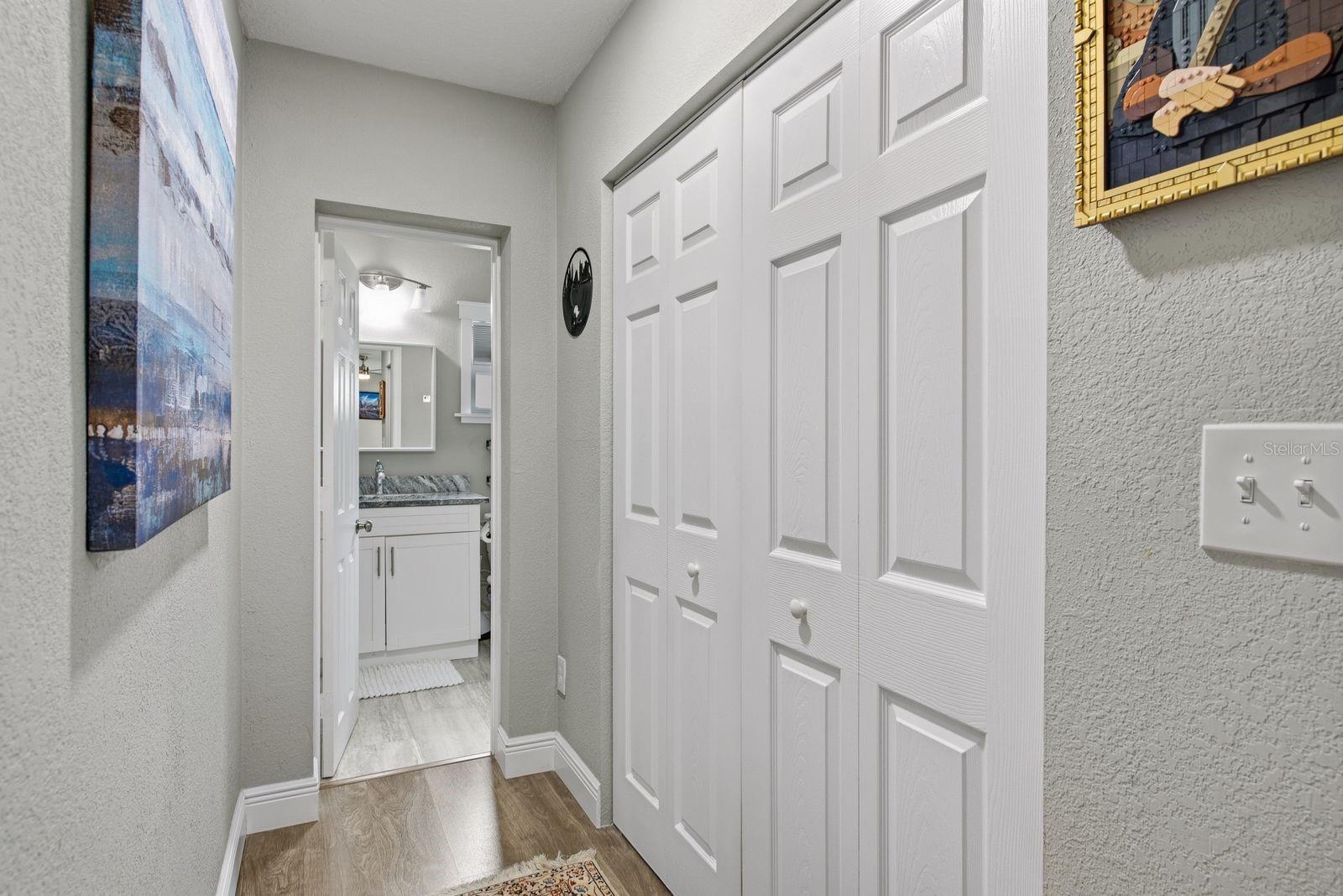 3926 W CASS ST — photo 23