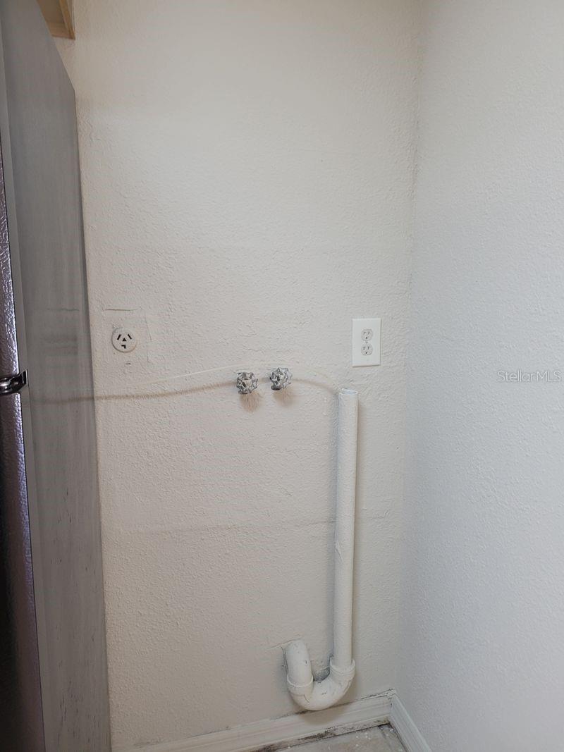 711 RUSSELL LN #134 — photo 22