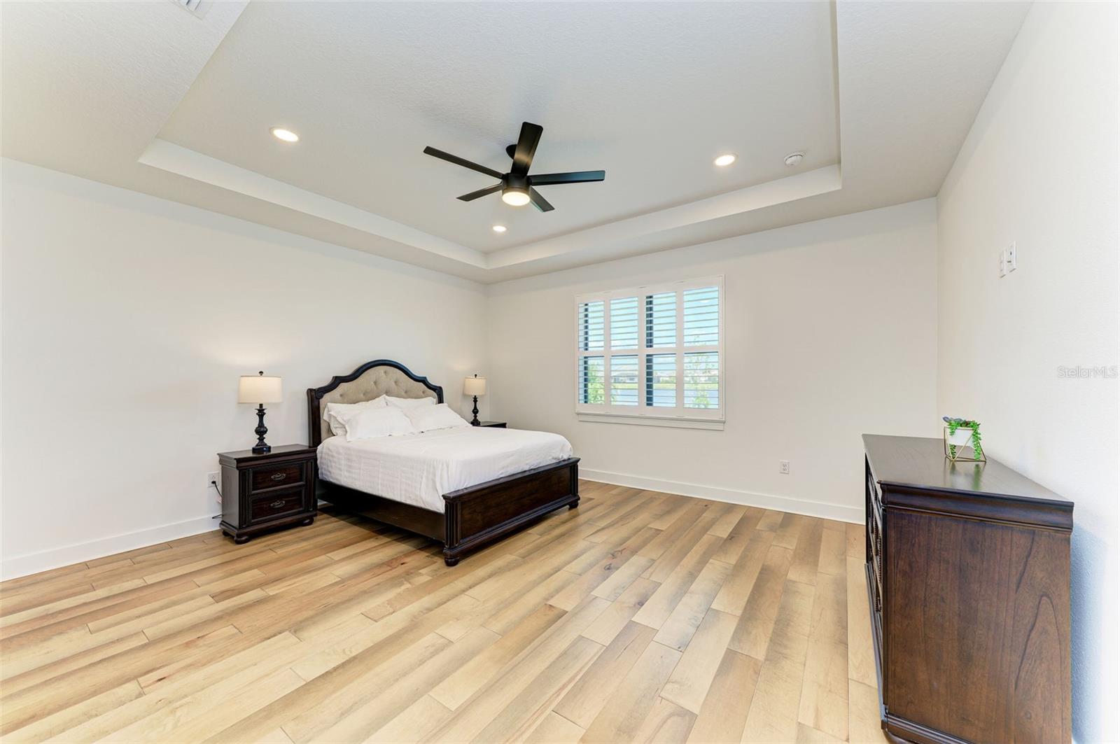 18530 MIDSUMMER PL — photo 18