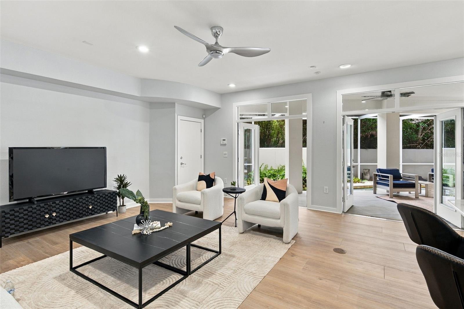 2703 W PRICE AVE — photo 14