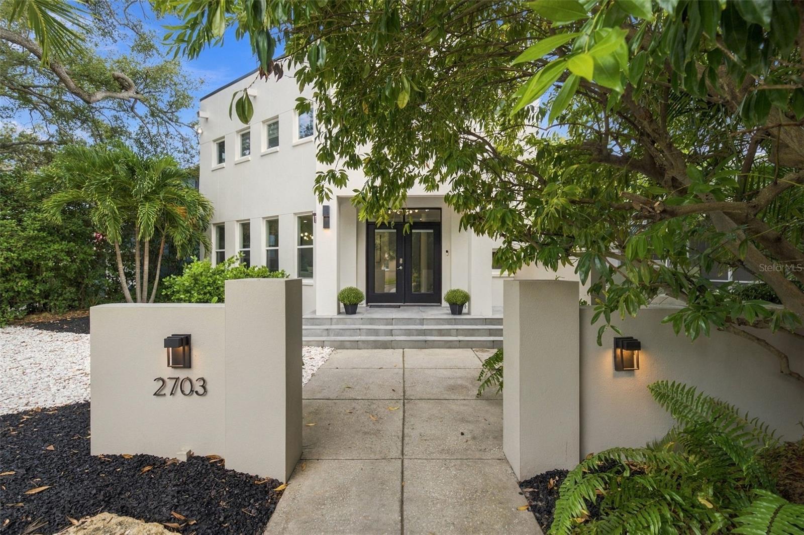 2703 W PRICE AVE — photo 3
