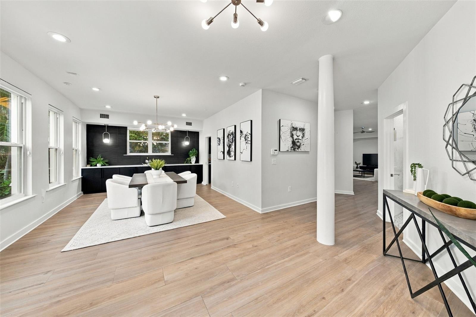 2703 W PRICE AVE — photo 5