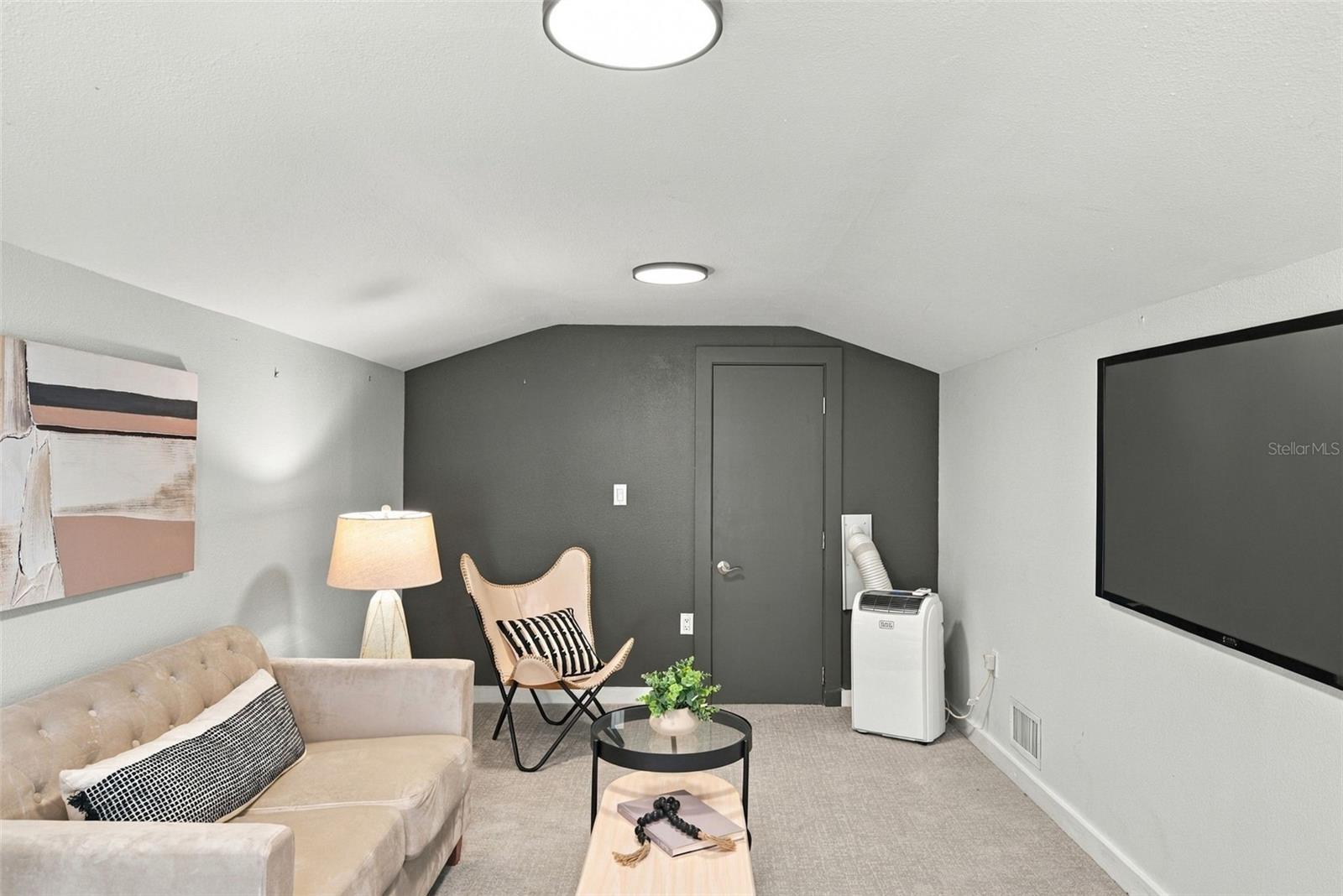2703 W PRICE AVE — photo 48
