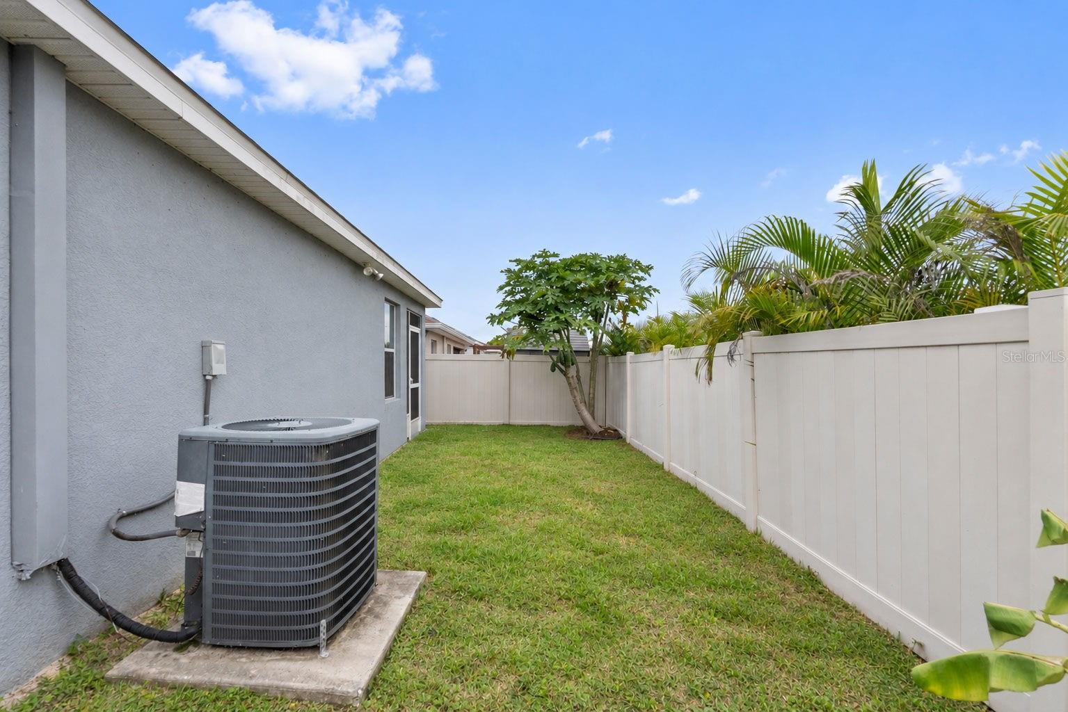 7310 INDIGO OASIS CT — photo 49