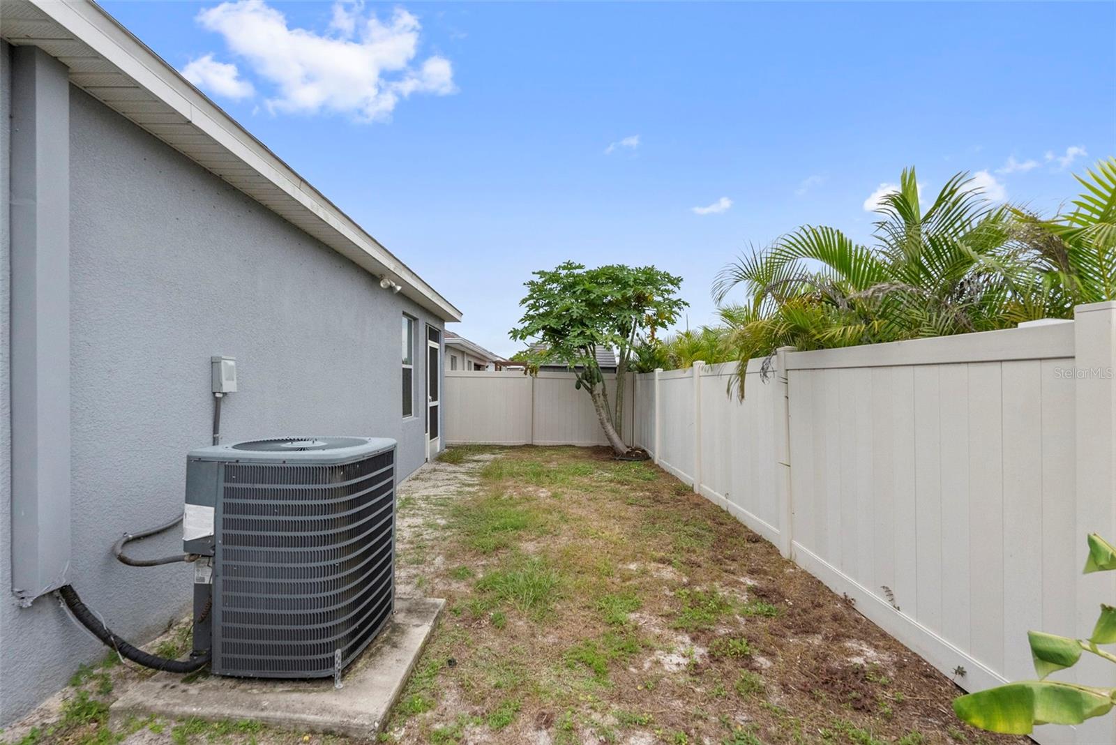 7310 INDIGO OASIS CT — photo 48