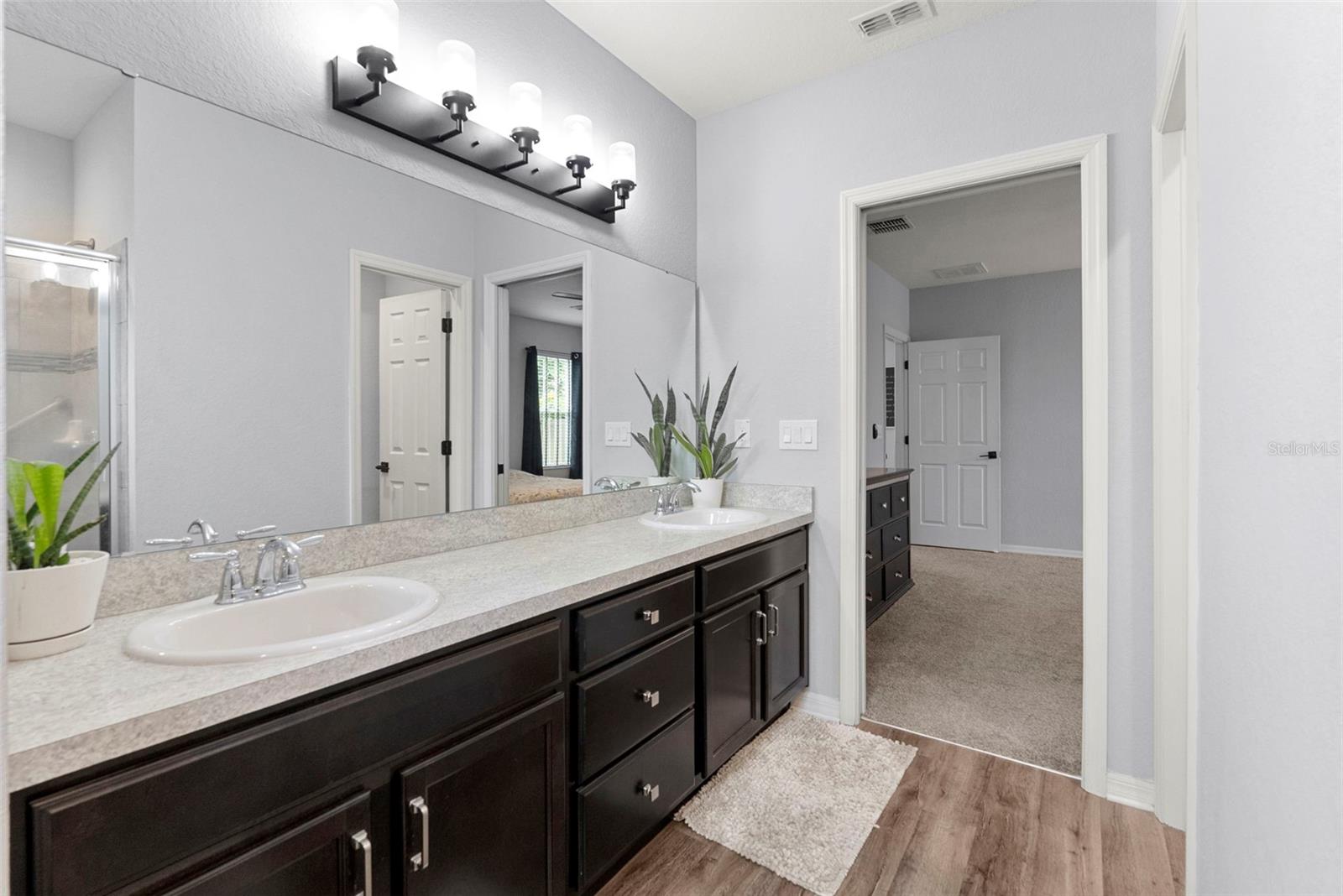 7310 INDIGO OASIS CT — photo 40