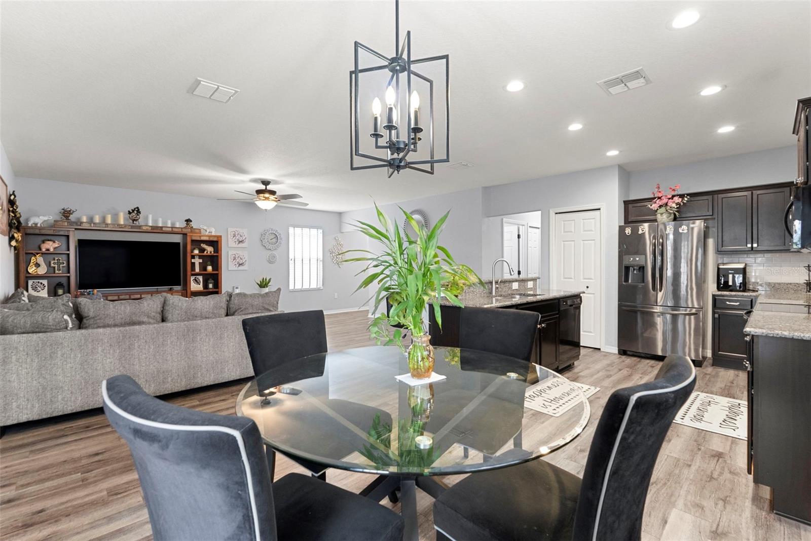 7310 INDIGO OASIS CT — photo 42