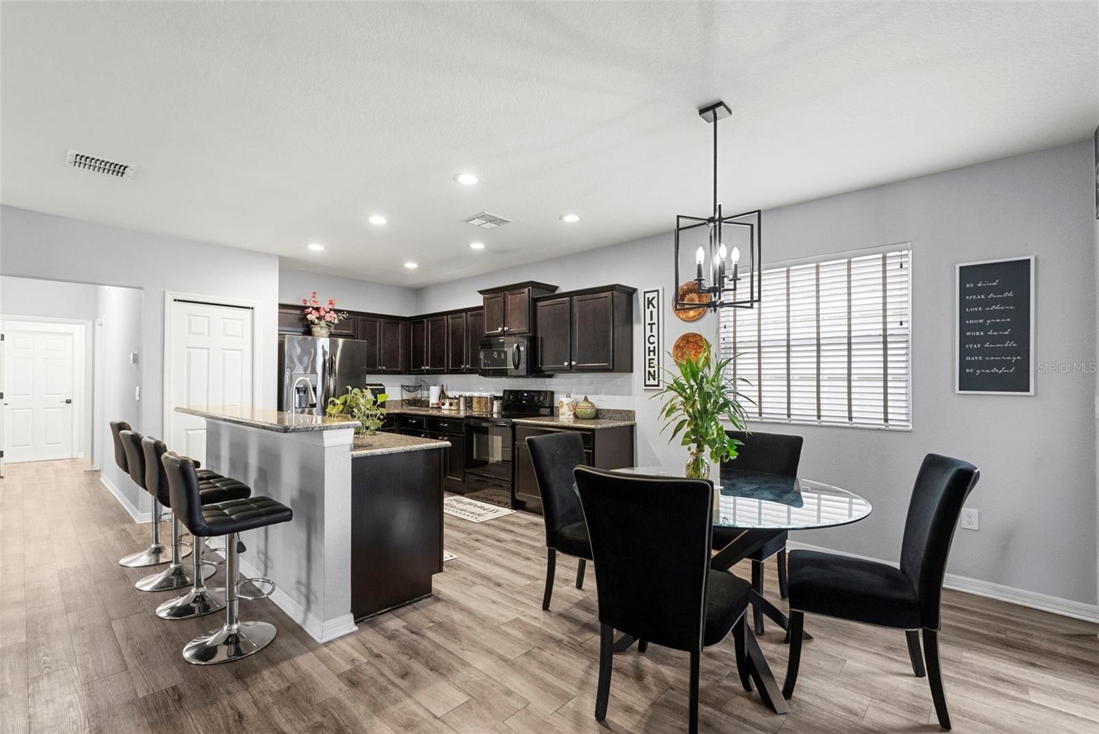7310 INDIGO OASIS CT — photo 23