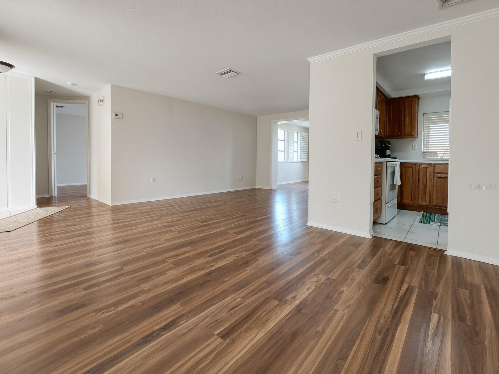 3509 MARGATE DR — photo 6