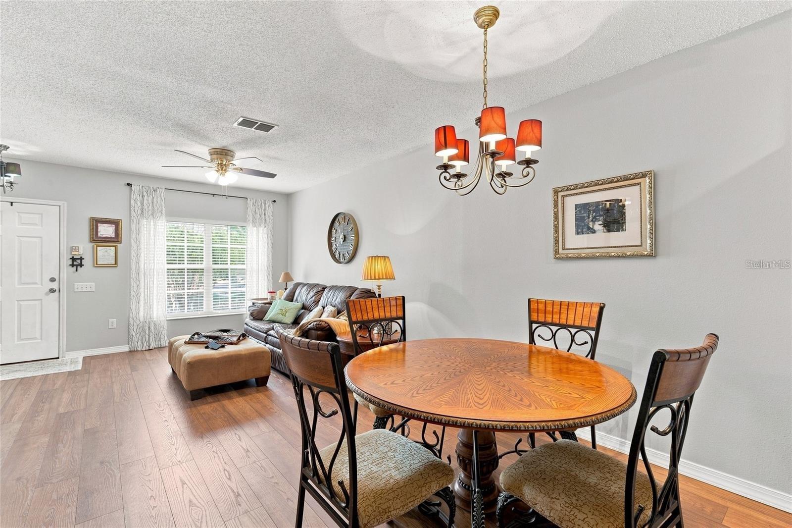 1339 COSTA MESA DR — photo 10