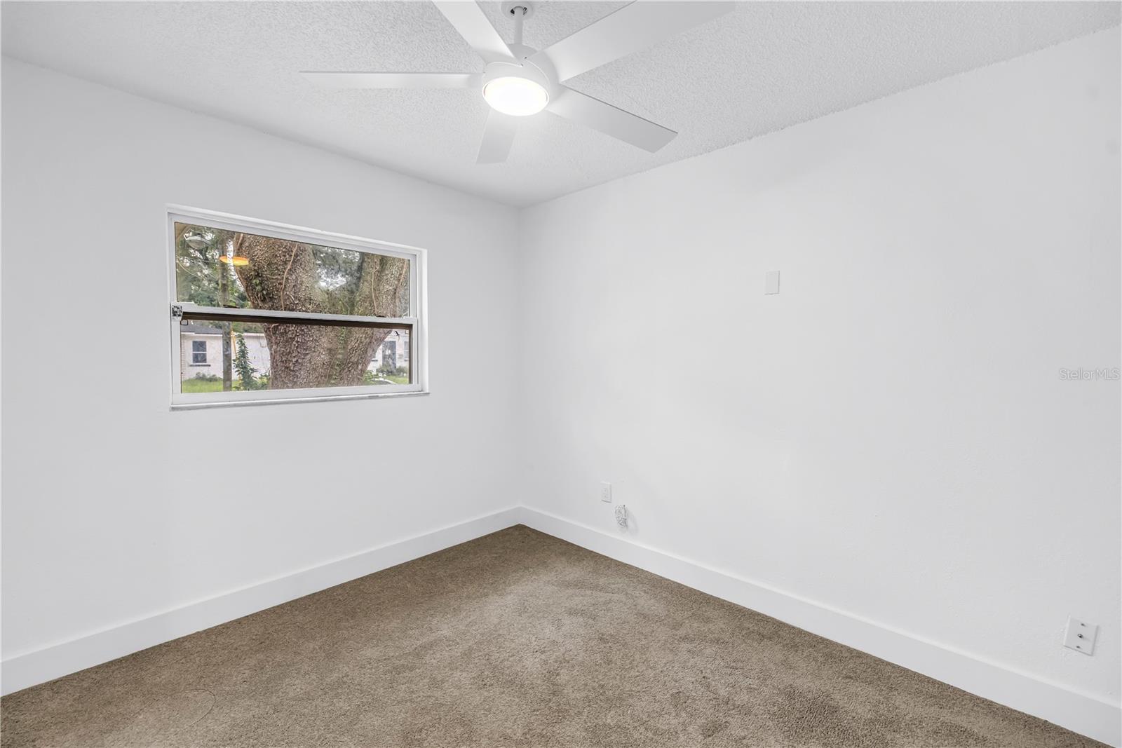 1306 E NEW ORLEANS AVE — photo 32