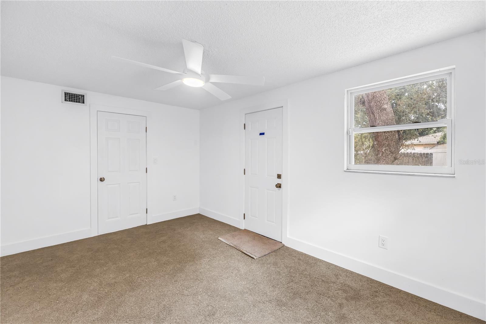 1306 E NEW ORLEANS AVE — photo 26