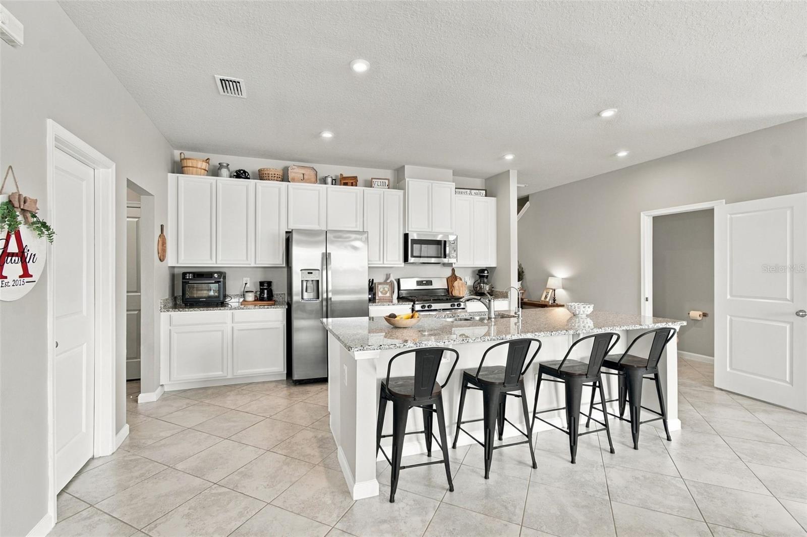 11609 GOLD DUST CT — photo 4