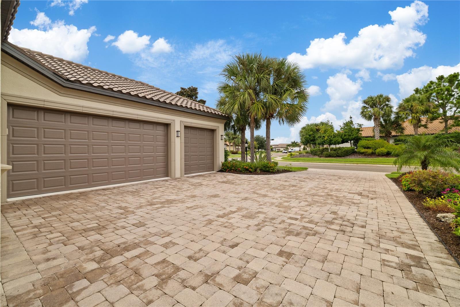 5311 BENITO CT — photo 59