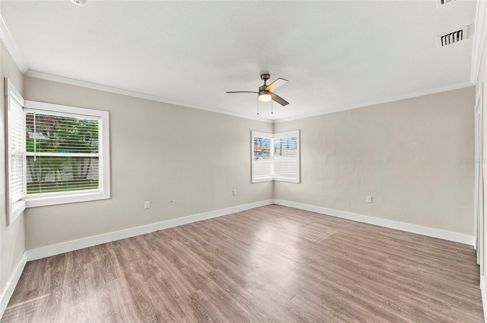 15424 2ND ST E — photo 32