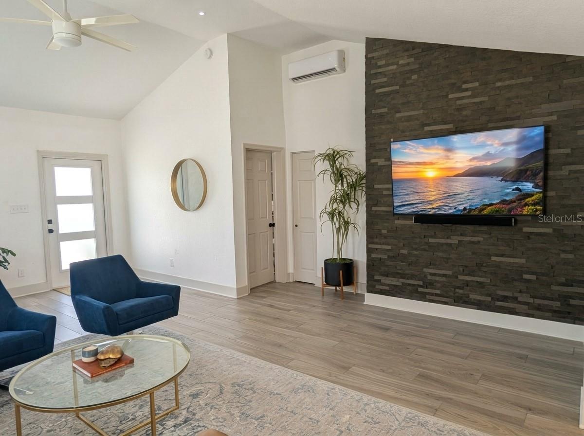 3509 W ROGERS AVE — photo 4