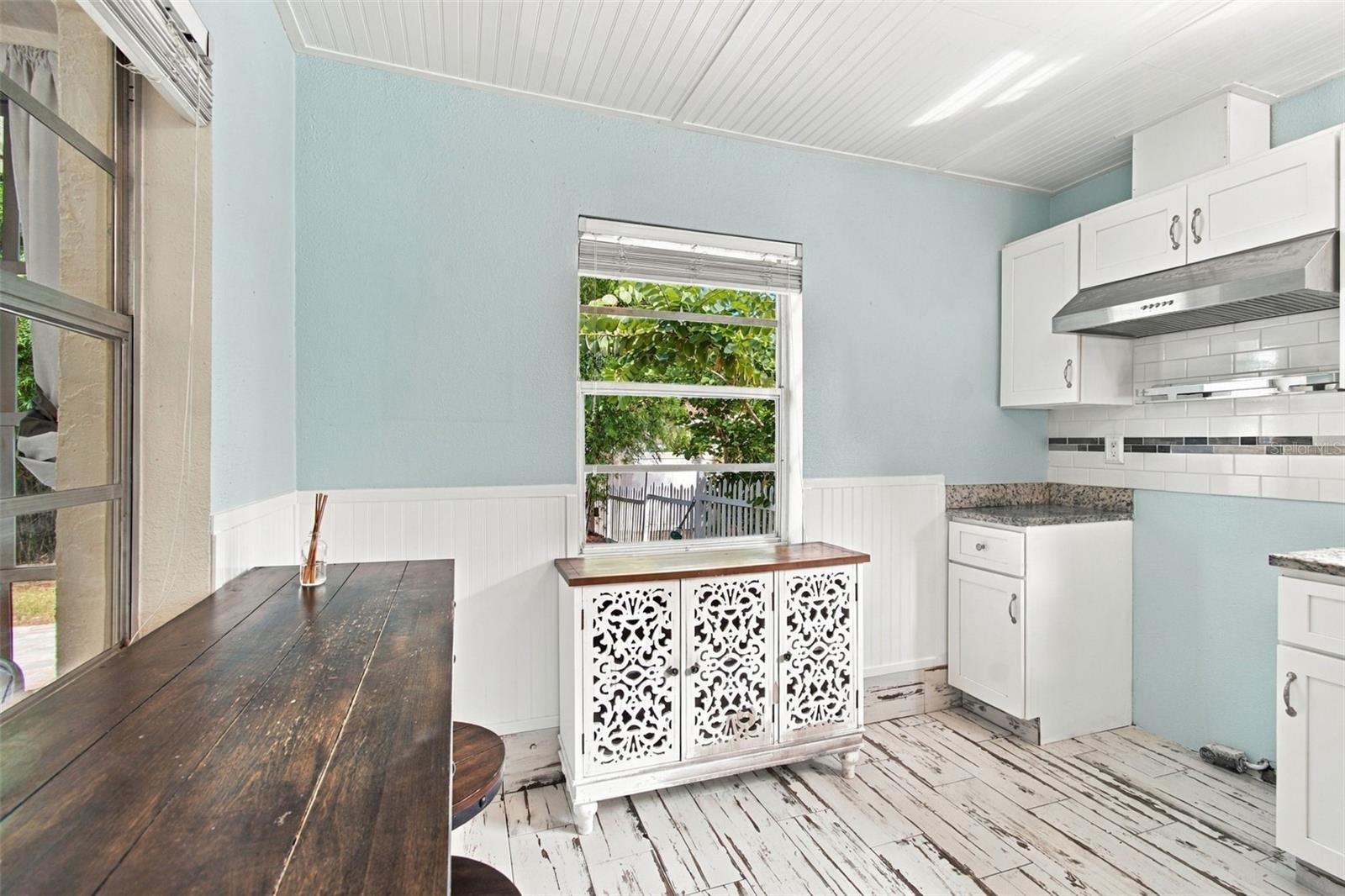 3031 MUIR ST — photo 10