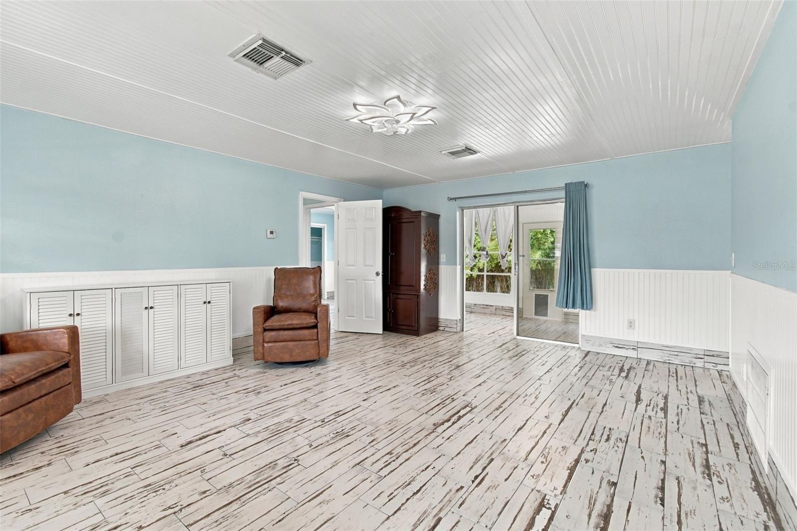 3031 MUIR ST — photo 4