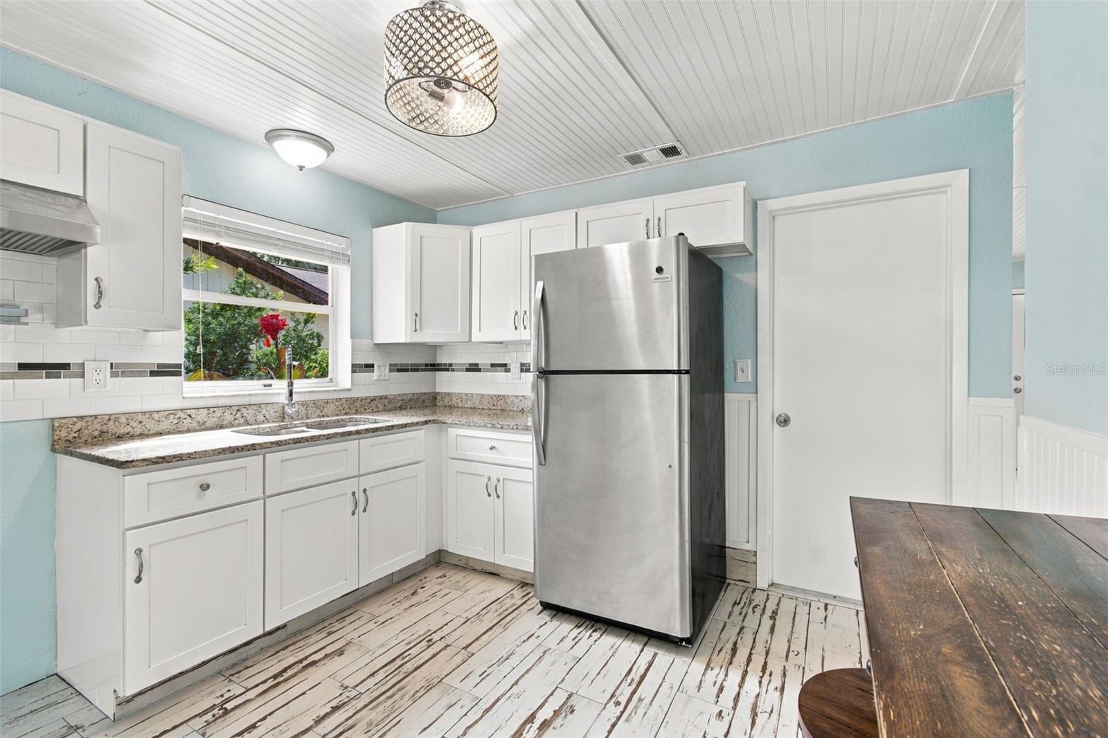 3031 MUIR ST — photo 11