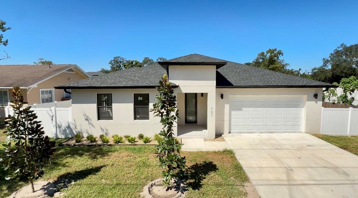 707 W COUNTRY CLUB DR — photo 2