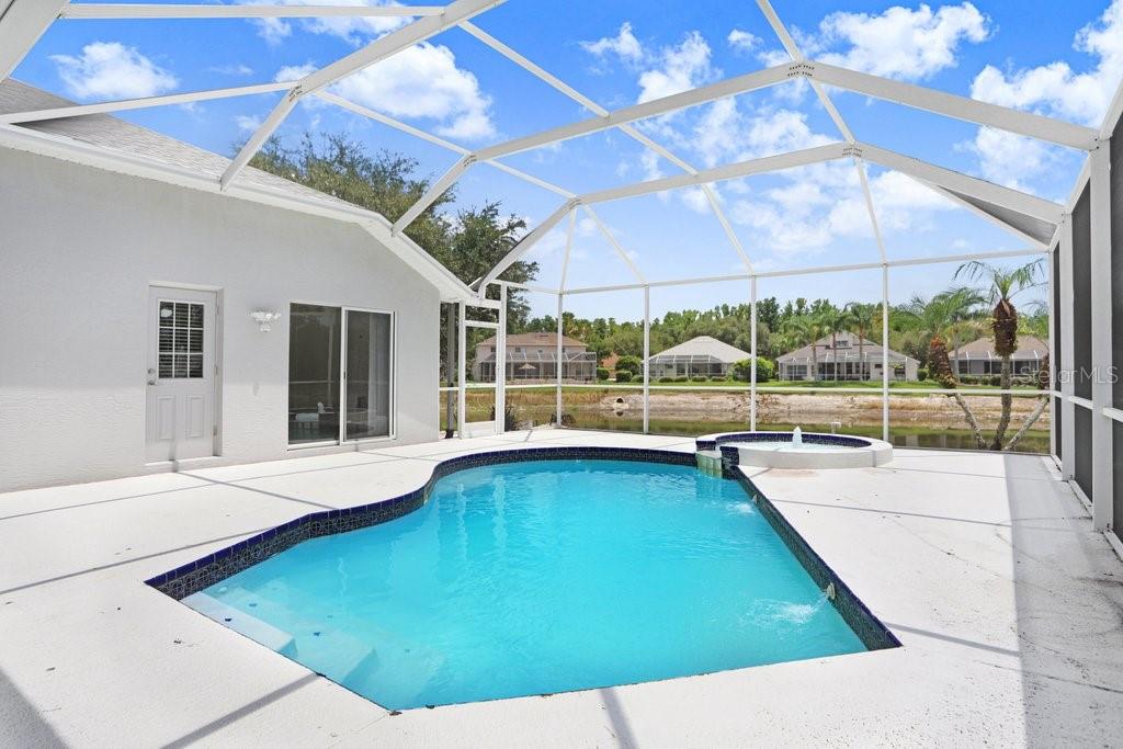 10227 QUAILS LANDING AVE — photo 33