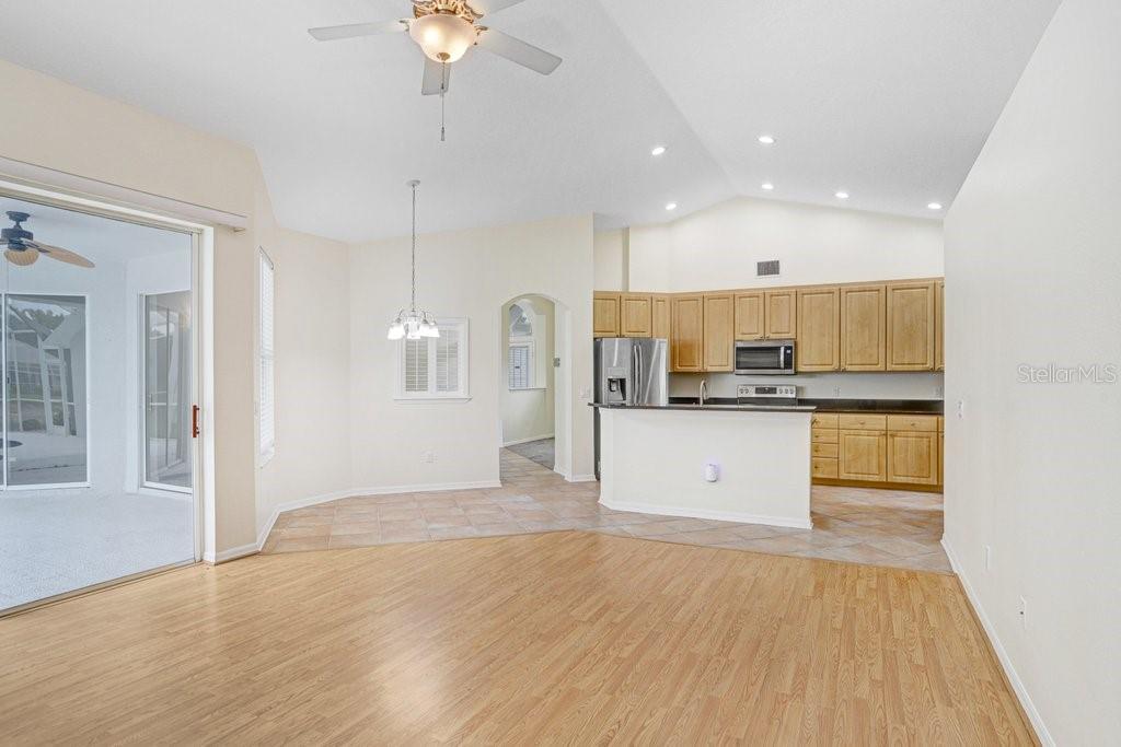 10227 QUAILS LANDING AVE — photo 19