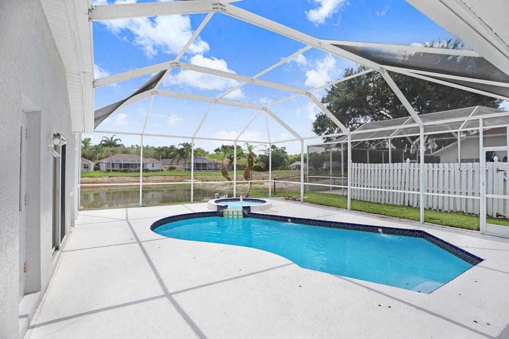 10227 QUAILS LANDING AVE — photo 2