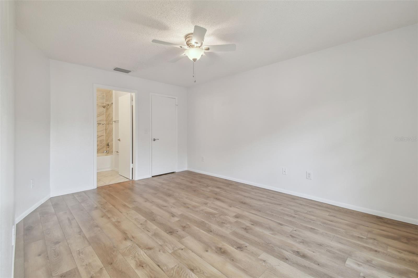 3964 DREAM OAK PL #201 — photo 15