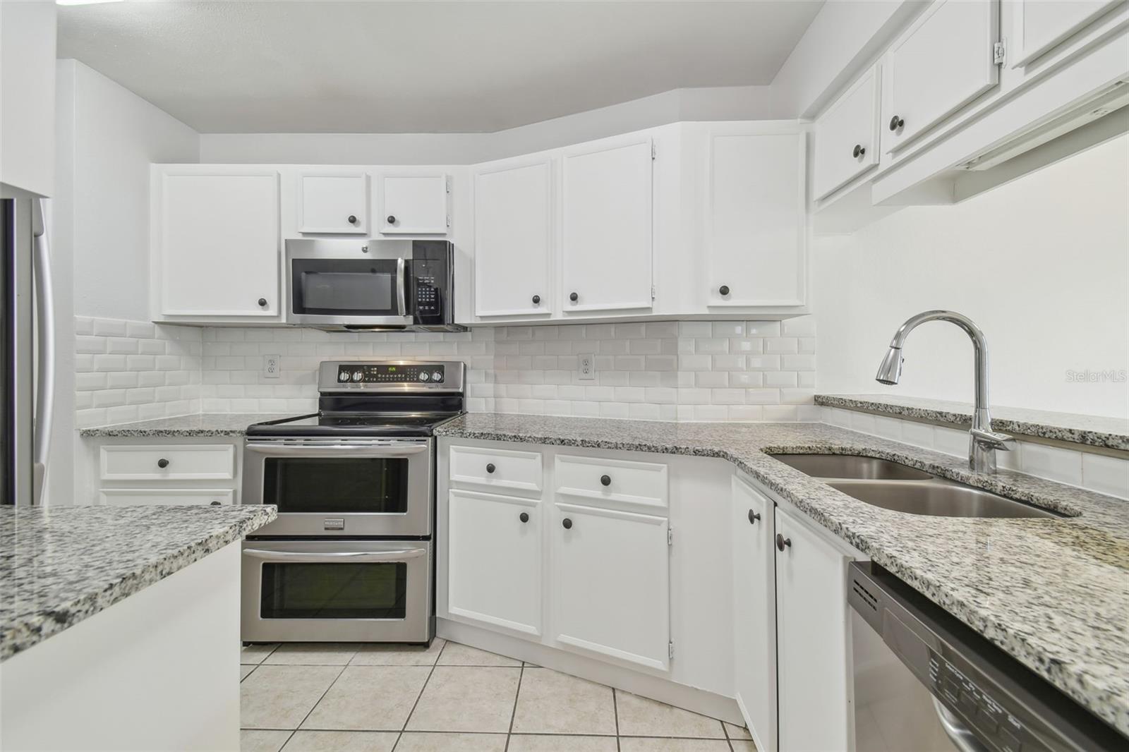 3964 DREAM OAK PL #201 — photo 12