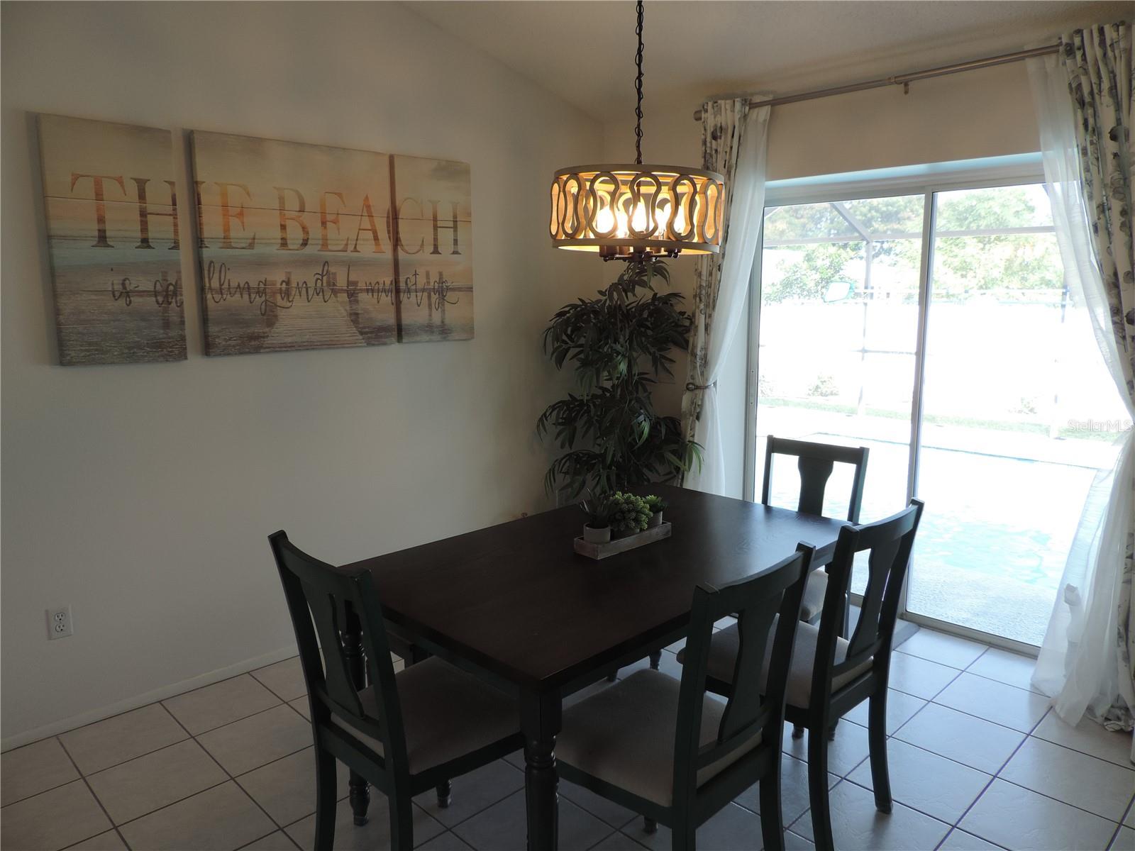 1148 ROYAL RD — photo 23