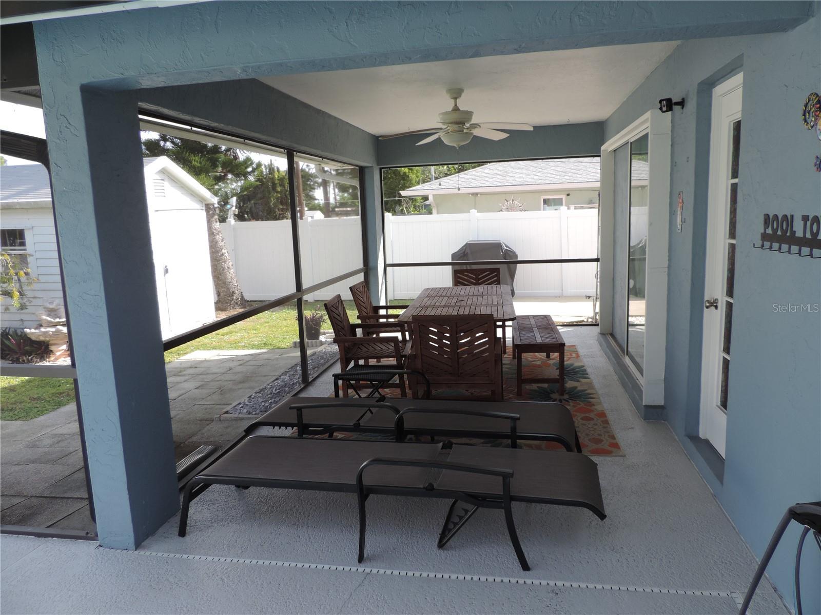1148 ROYAL RD — photo 9