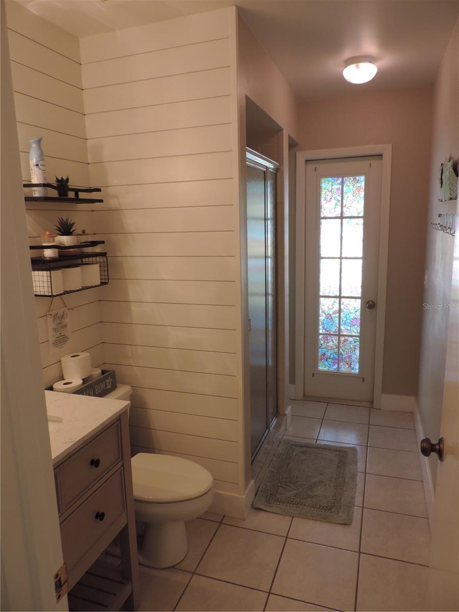 1148 ROYAL RD — photo 17