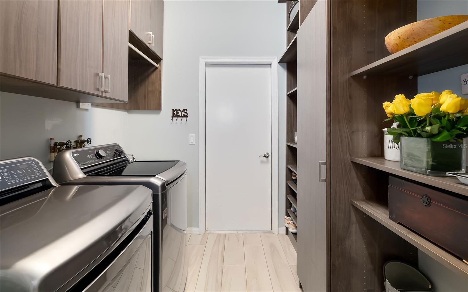 5111 BROOKSBEND CIR — photo 15
