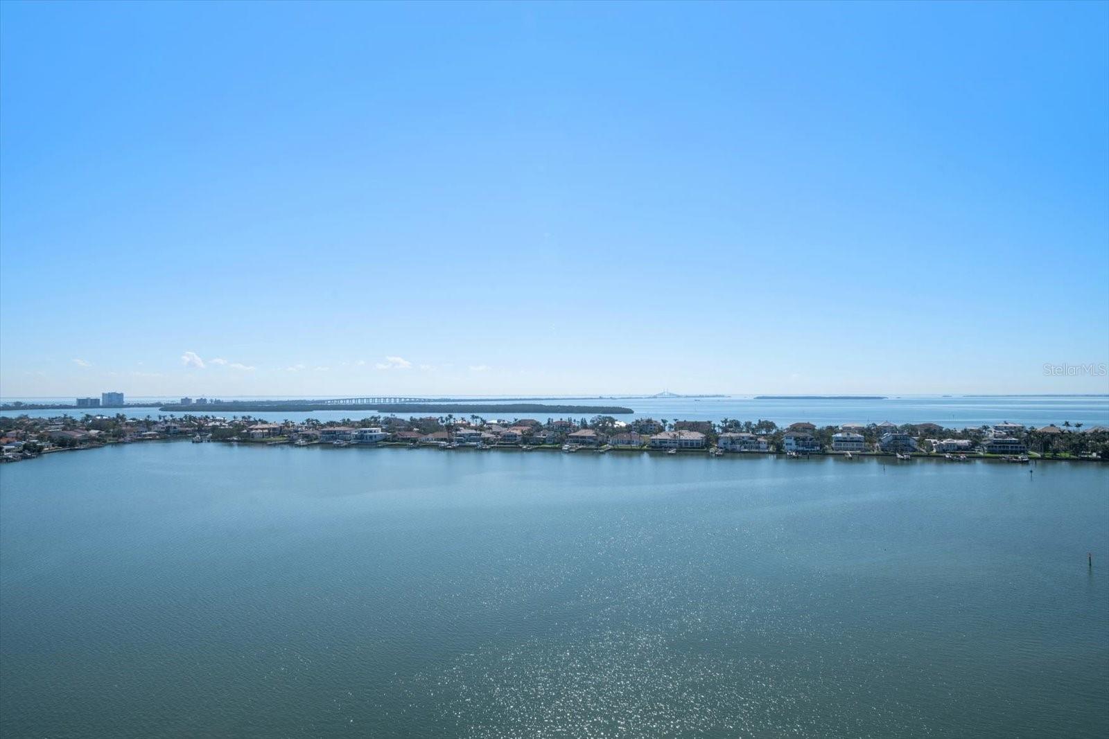 5200 BRITTANY DR S #1503 — photo 30