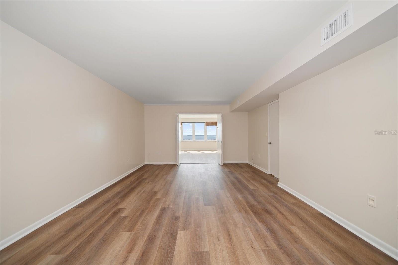 5200 BRITTANY DR S #1503 — photo 16