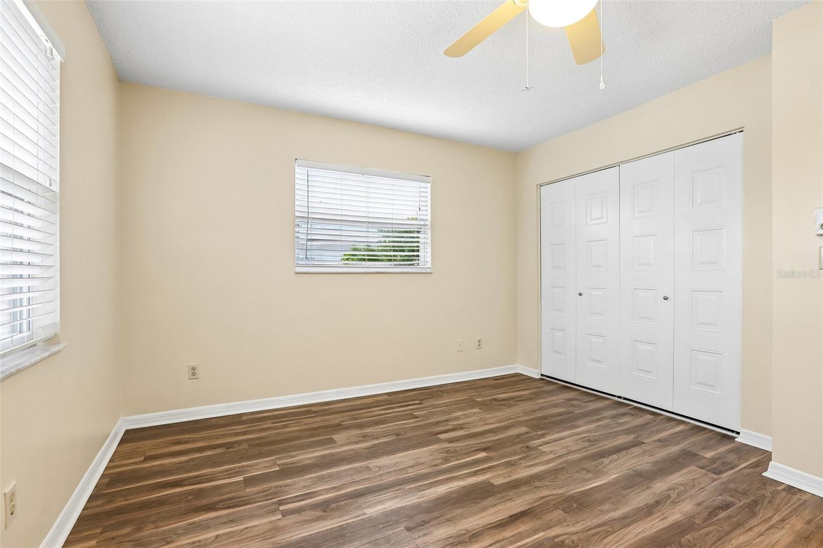 104 CACTUSFLOWER LN — photo 33