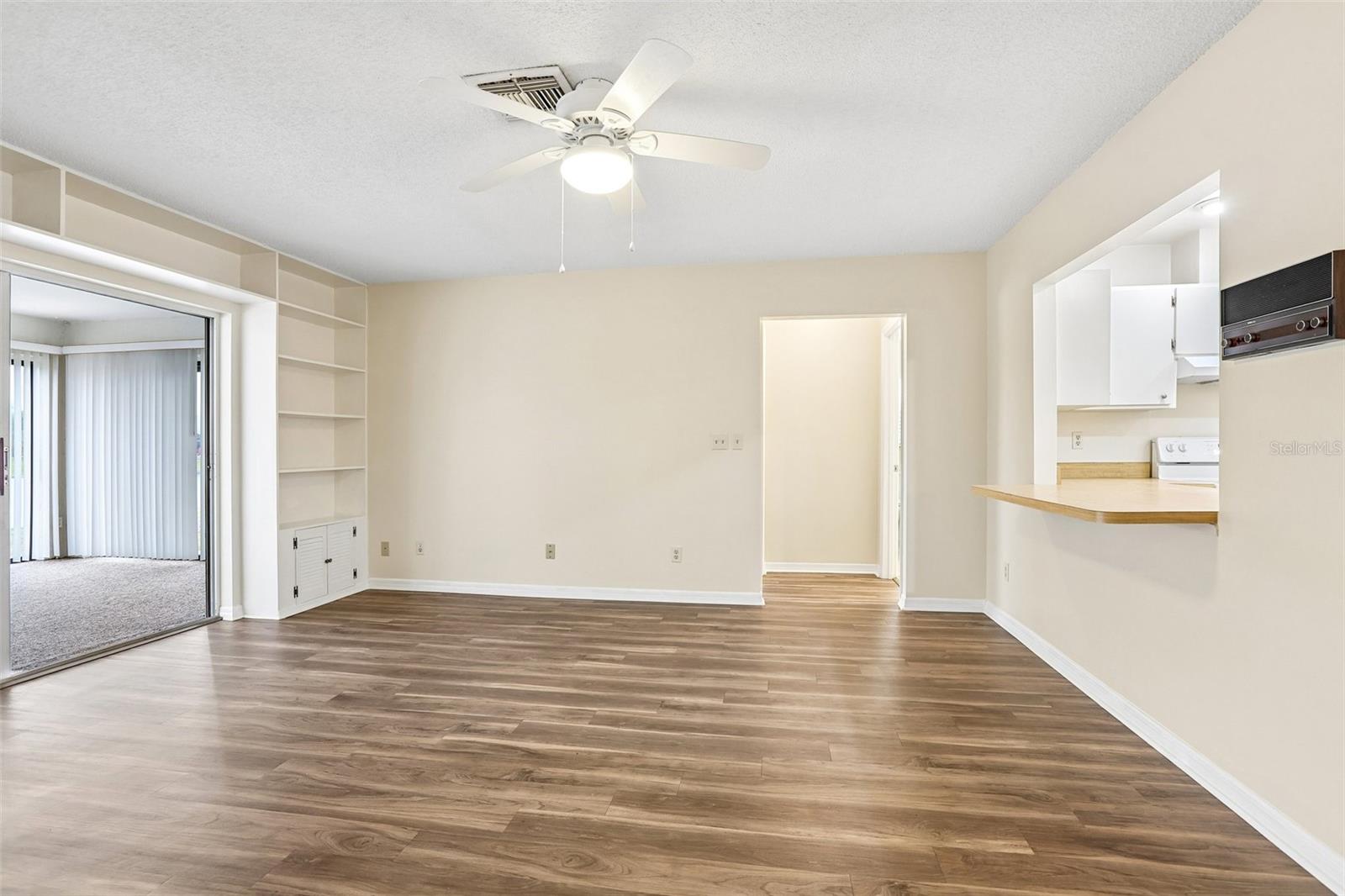 104 CACTUSFLOWER LN — photo 16