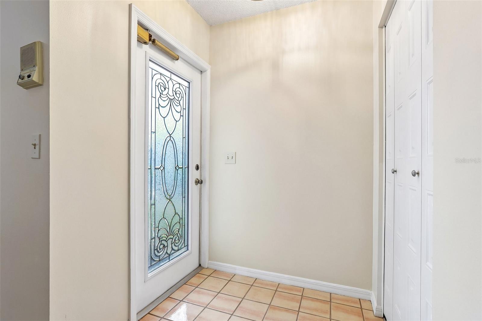 104 CACTUSFLOWER LN — photo 4