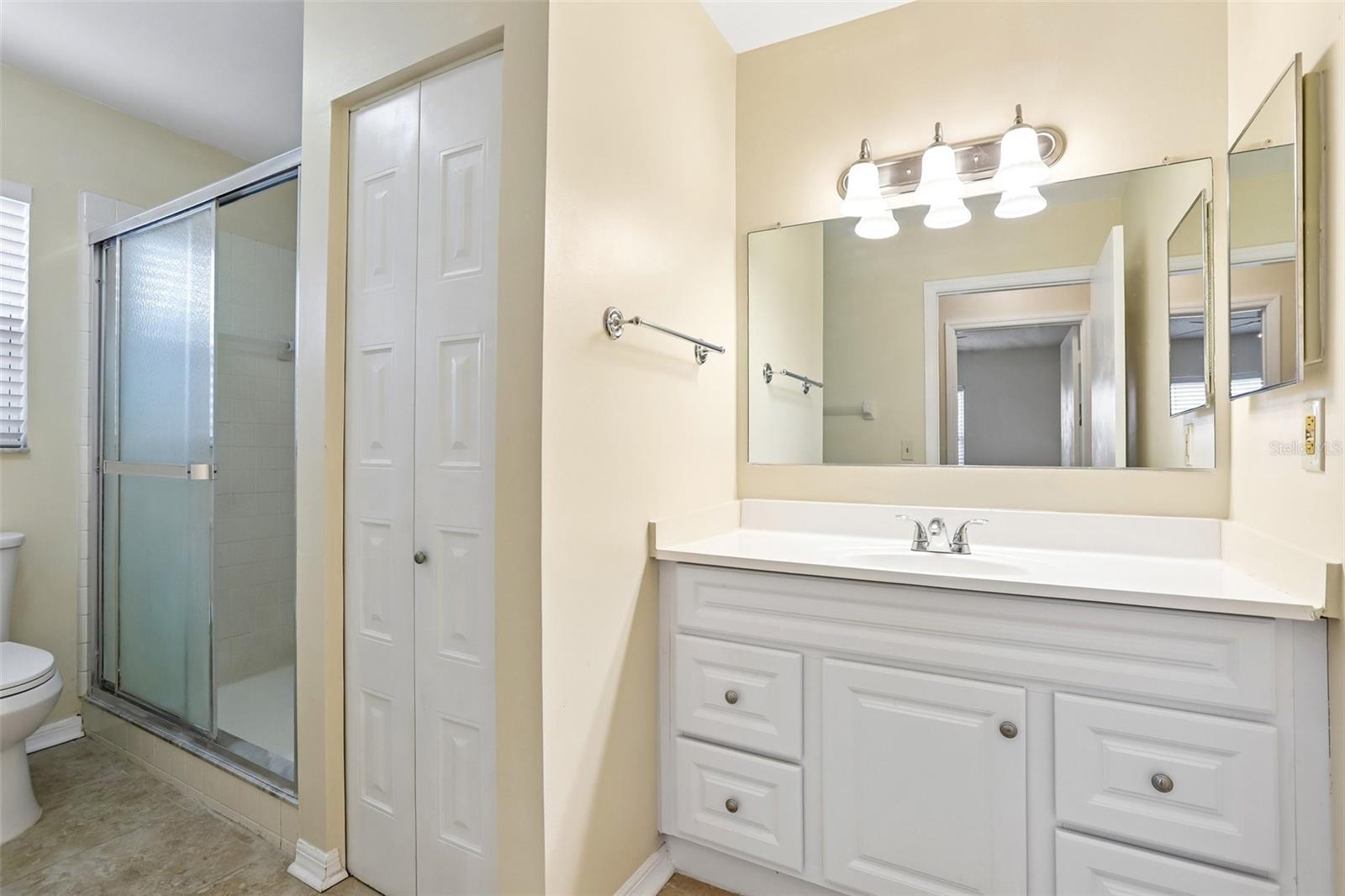 104 CACTUSFLOWER LN — photo 36