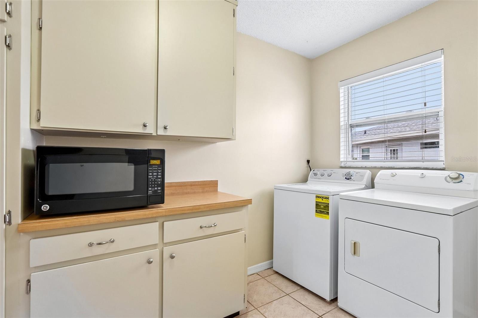 104 CACTUSFLOWER LN — photo 24