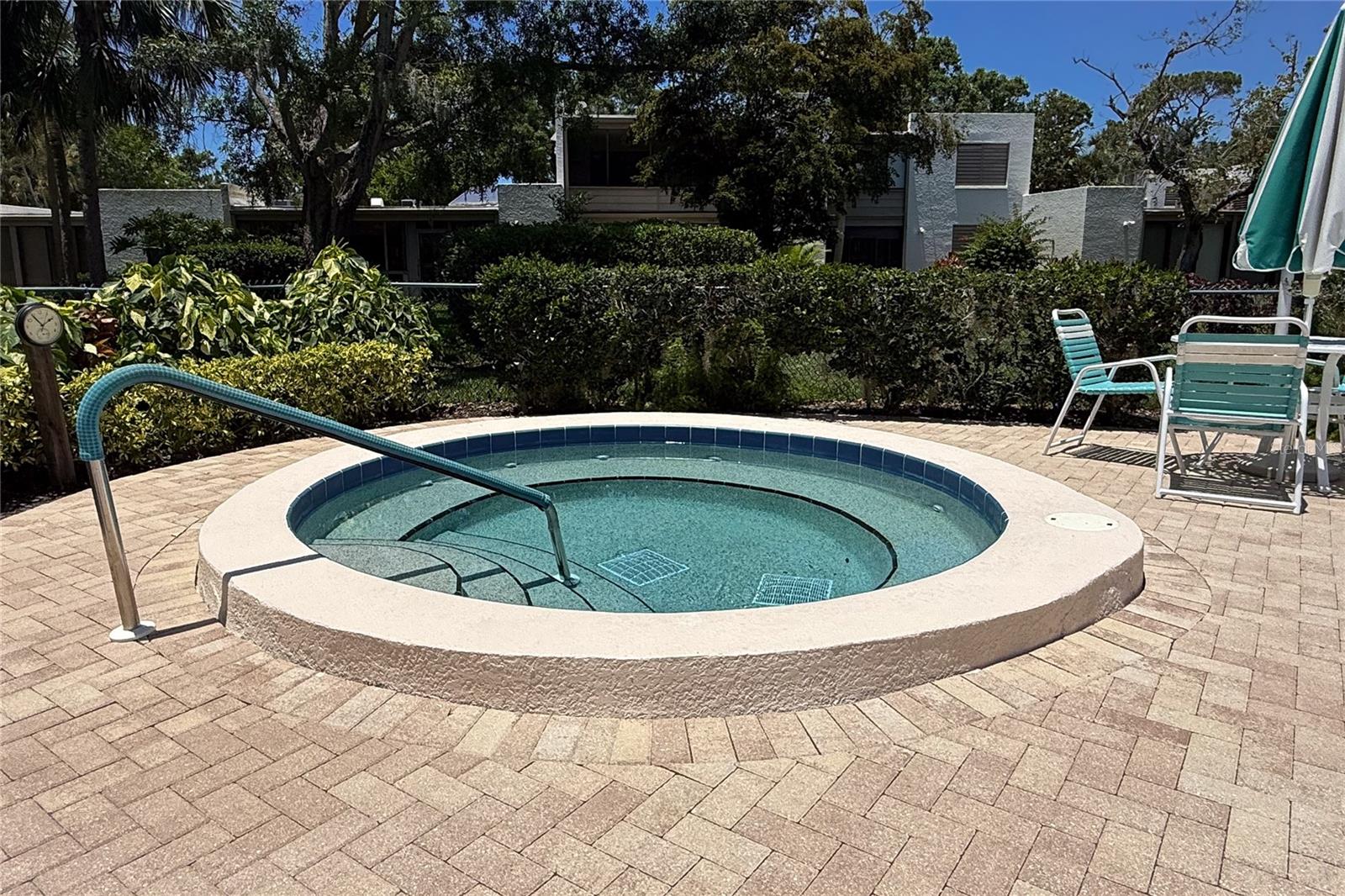 220 LAKEWOOD DR #220 — photo 41