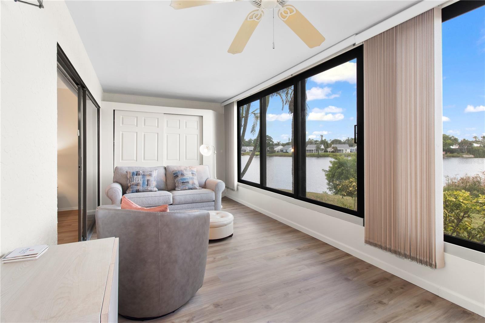 220 LAKEWOOD DR #220 — photo 20