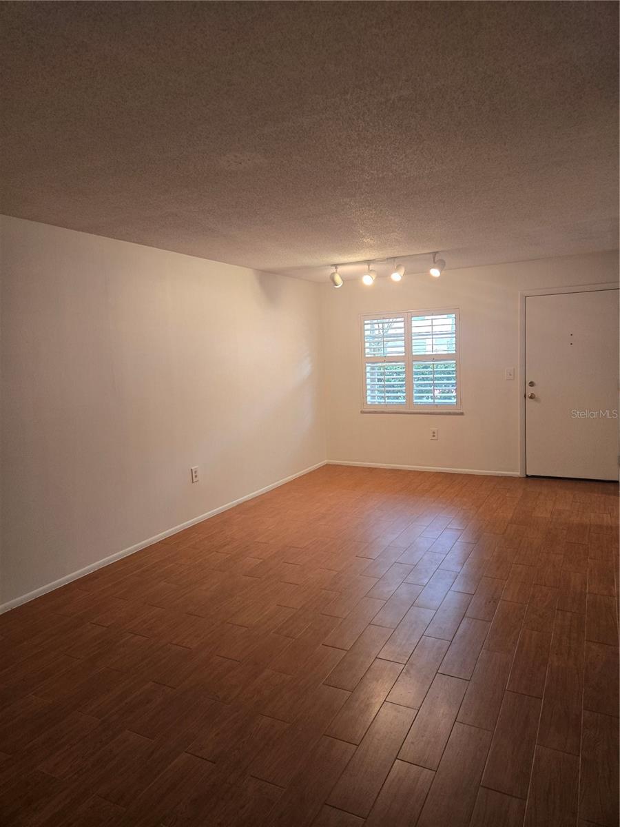 1975 W BAY DR #403 — photo 4