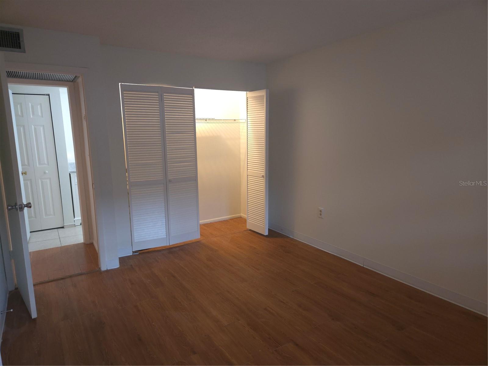 1975 W BAY DR #403 — photo 12
