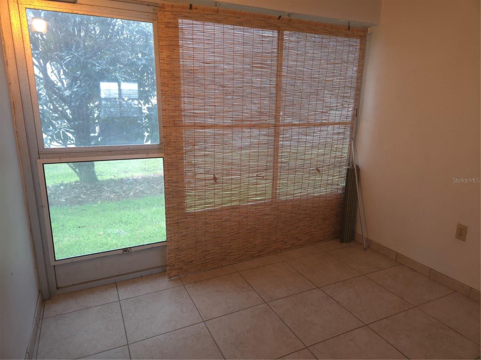 1975 W BAY DR #403 — photo 9
